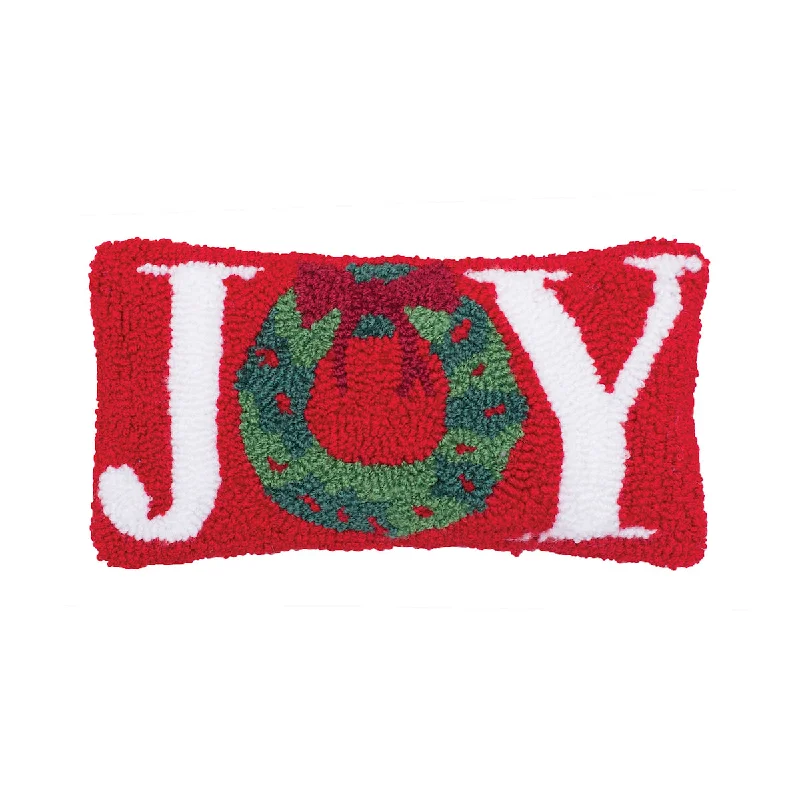 Cotton Pillows for Natural ComfortJoy Wreath Hooked Mini Pillow