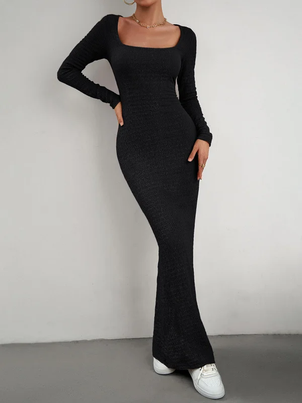 BerryBetty - Crush Textured Long Sleeve Long Dress