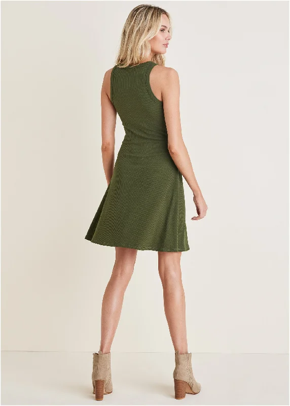 Ribbed fit and flare dress - Bronze Green