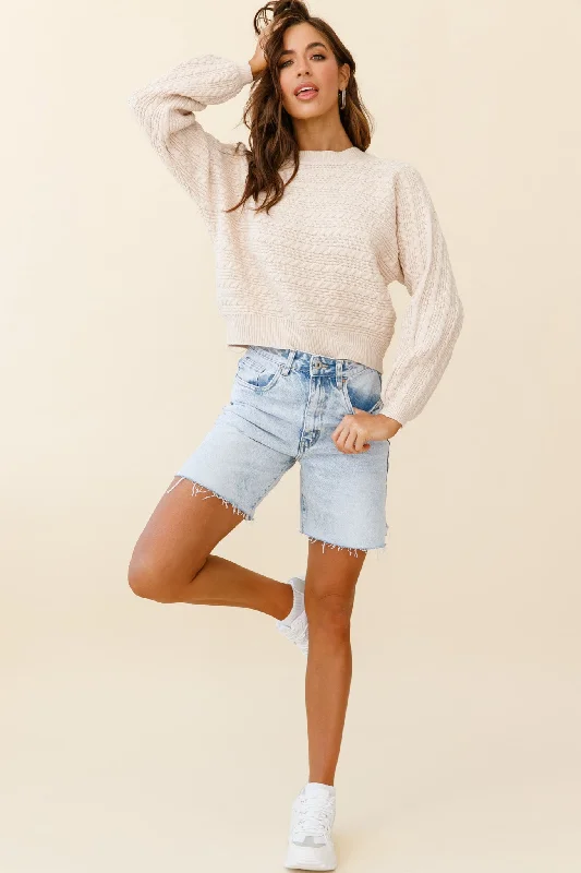 Uncomplicated Crew Neck Horizontal Cable Knit Sweater Beige